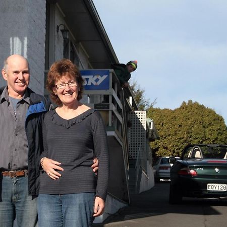 12 White Star Motel Timaru Buitenkant foto